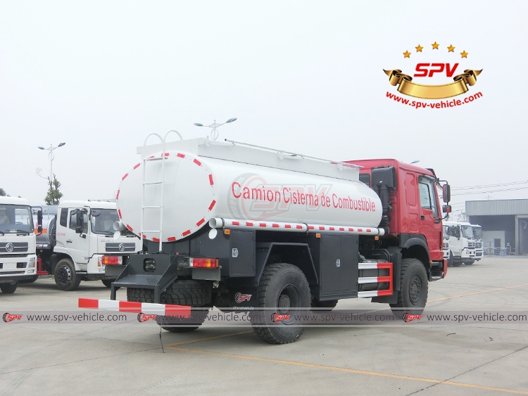 10,000 Litres 4X4 Fuel Tank Truck Siontruk - RB